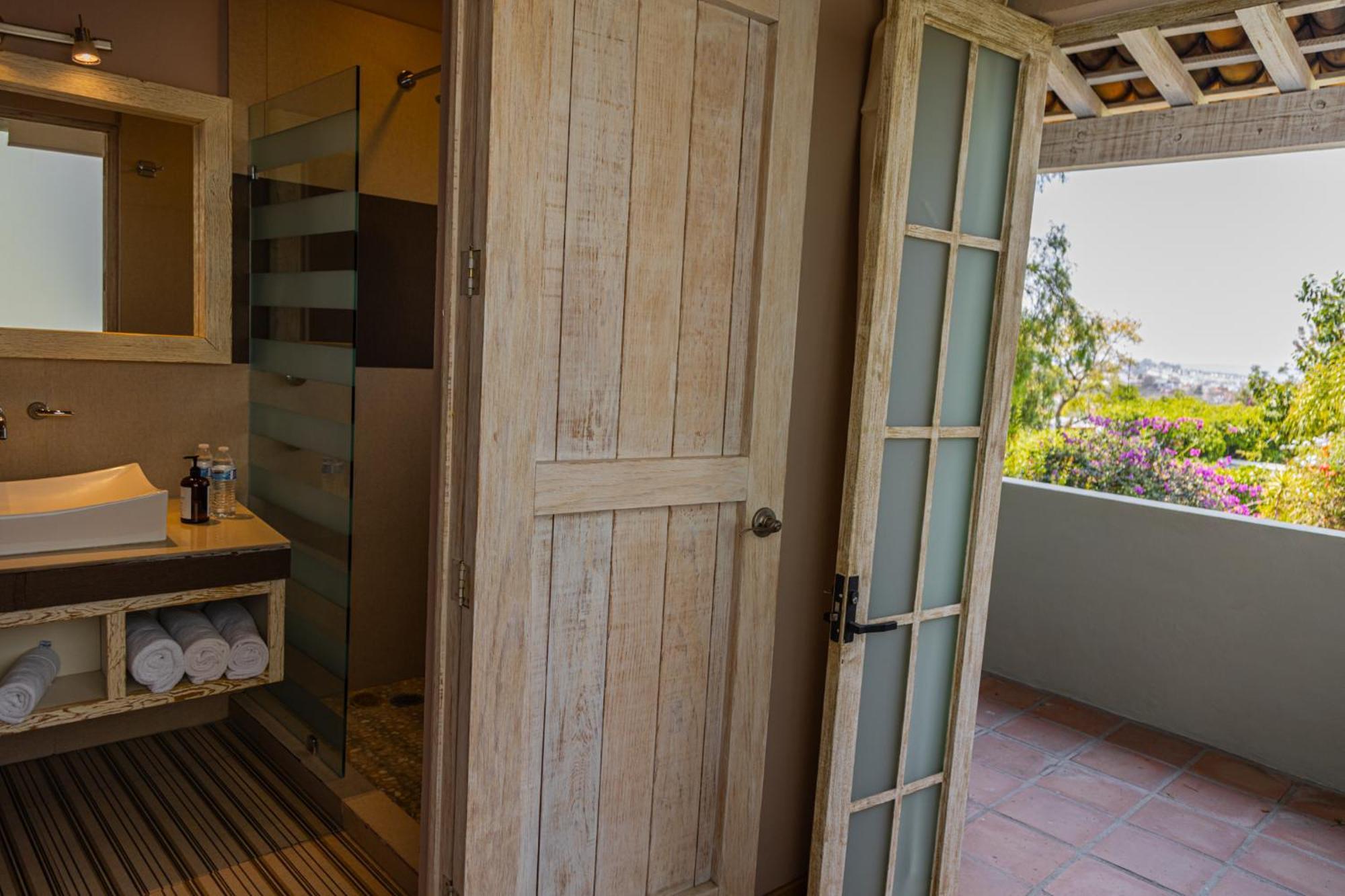 Casa Aliz 4*